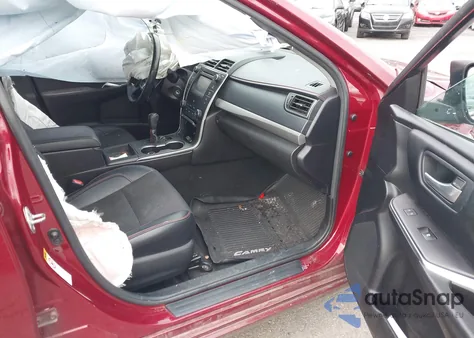 2017 Toyota Camry Se z USA, uszkodzony, nr VIN 4T1BF1FKXHU651609